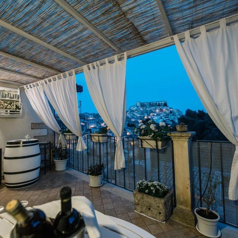 La Casa Di Matilde Bed & Breakfast Ragusa Dış mekan fotoğraf