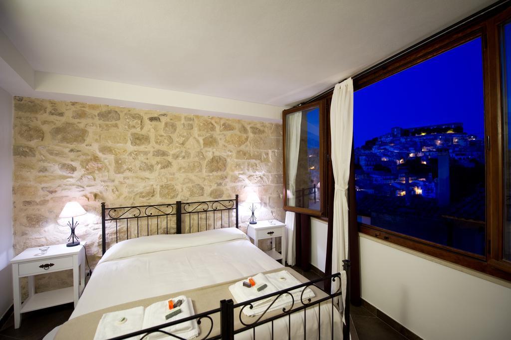 La Casa Di Matilde Bed & Breakfast Ragusa Oda fotoğraf